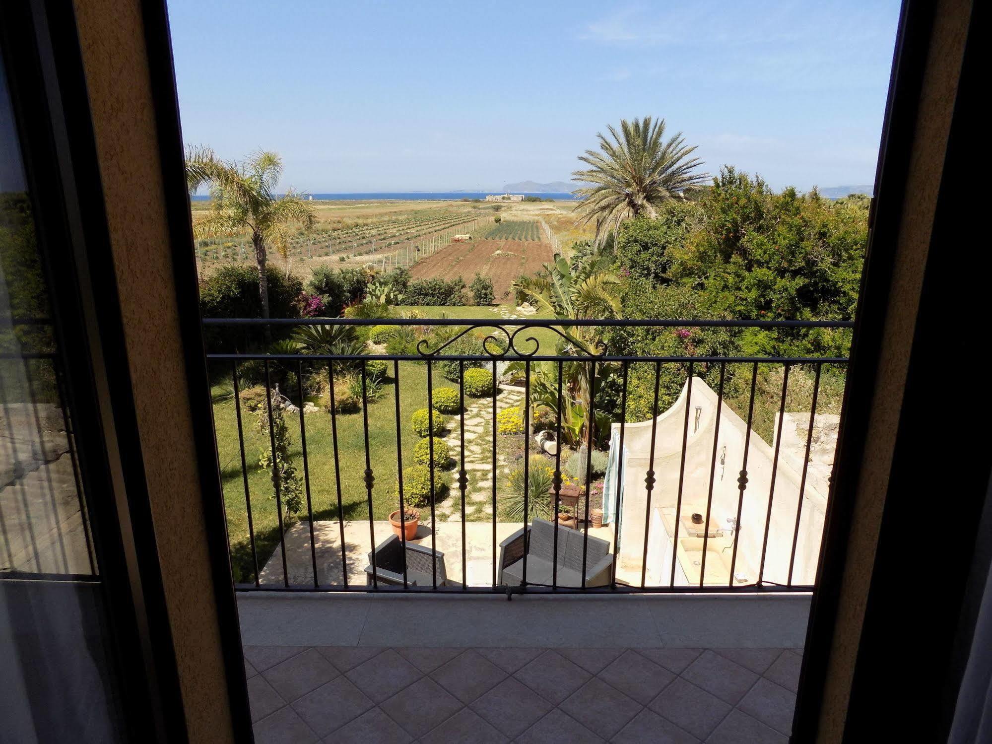 - Vista Egadi - Bed and Breakfast Torre Nubia Eksteriør billede